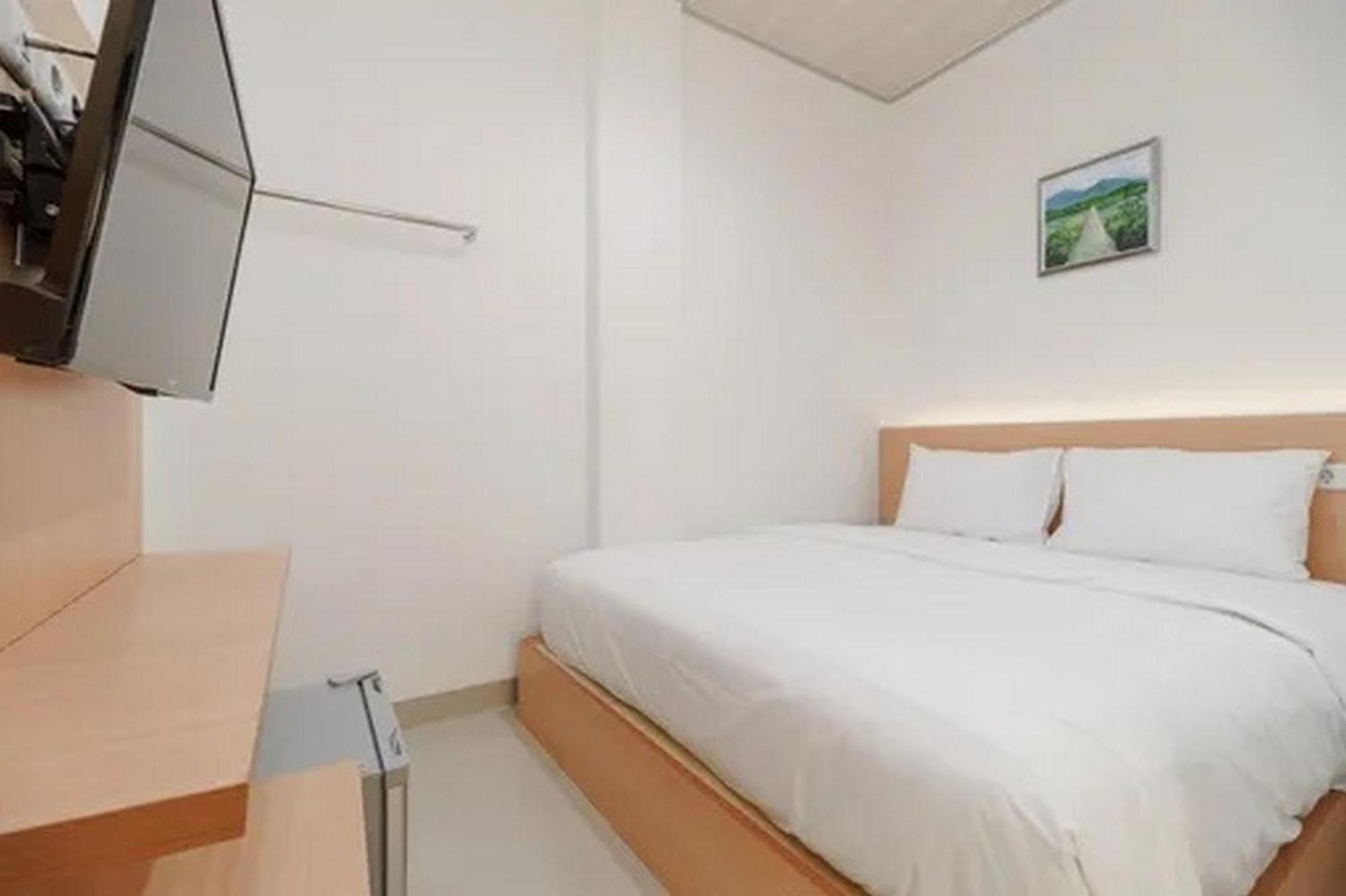 The Paragon Hotel Cilacap Redpartner Екстериор снимка