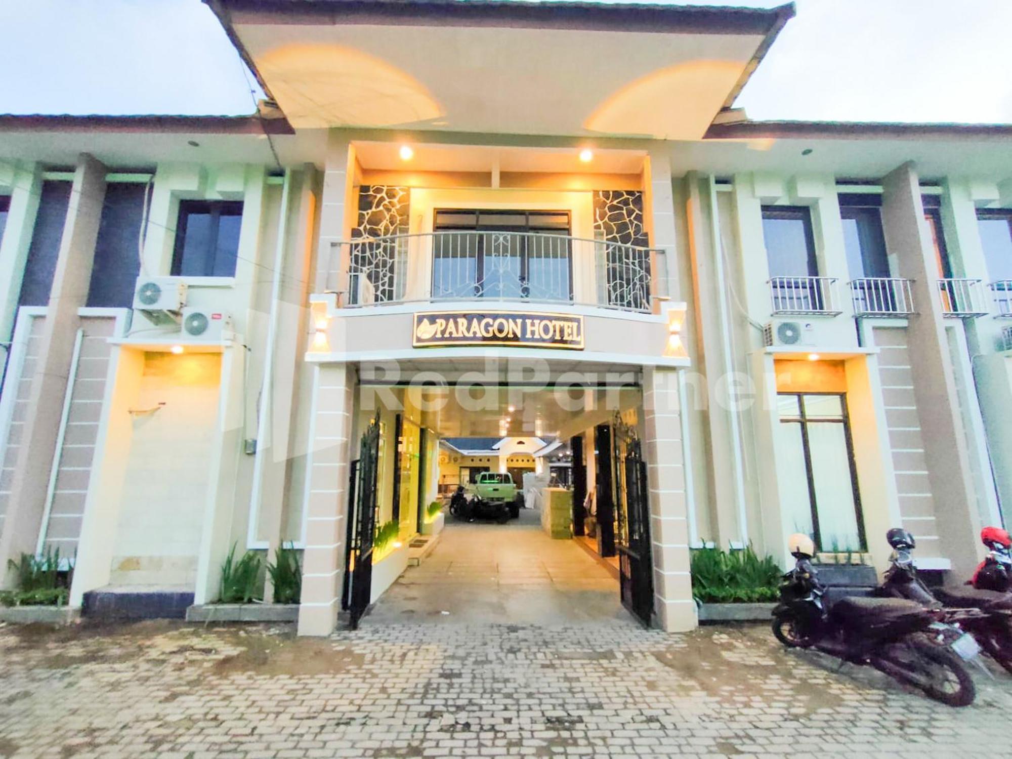 The Paragon Hotel Cilacap Redpartner Екстериор снимка
